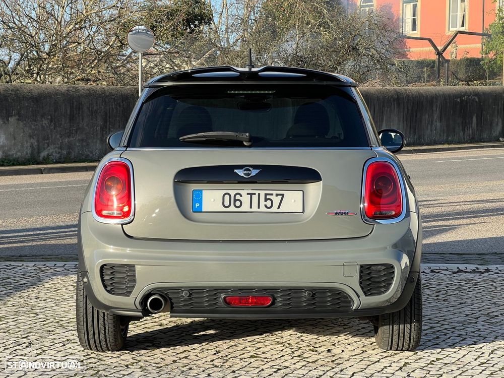 MINI 3 Portas Cooper D - 10