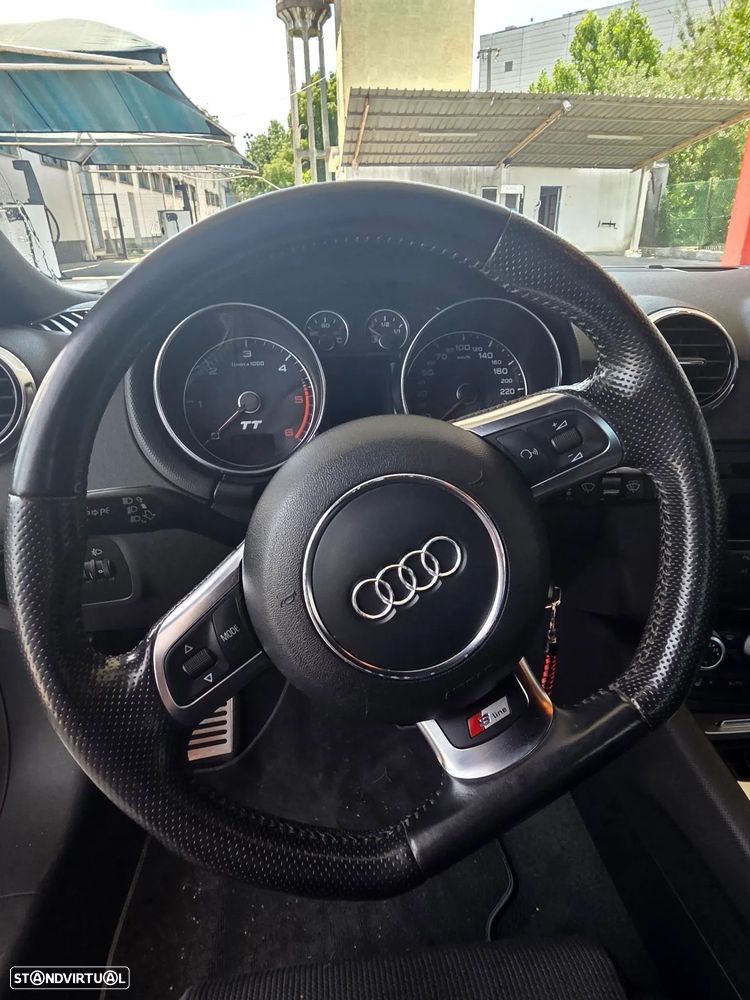 Audi TT Coupé 2.0 TDI quattro - 7