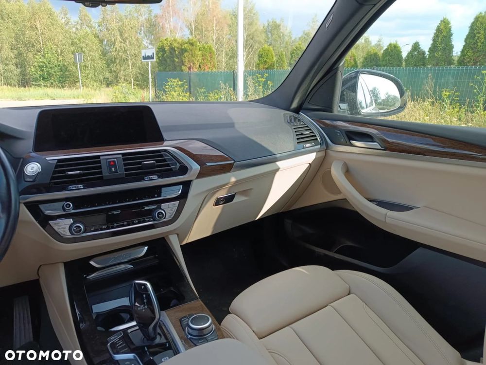 BMW X3 xDrive30i xLine - 12