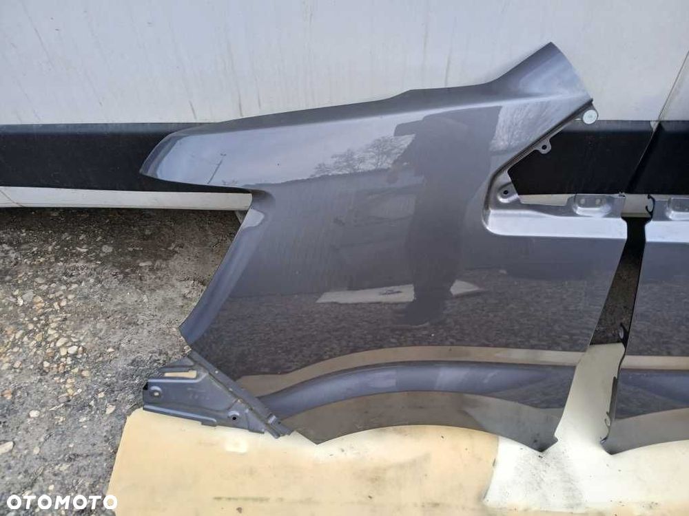 Błotnik przedni w kolor lewy prawy Renault Master IV V od 2024roku - 4