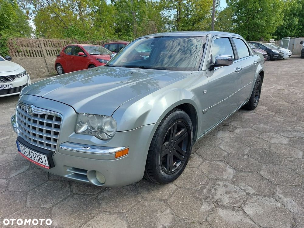 Chrysler 300C - 4