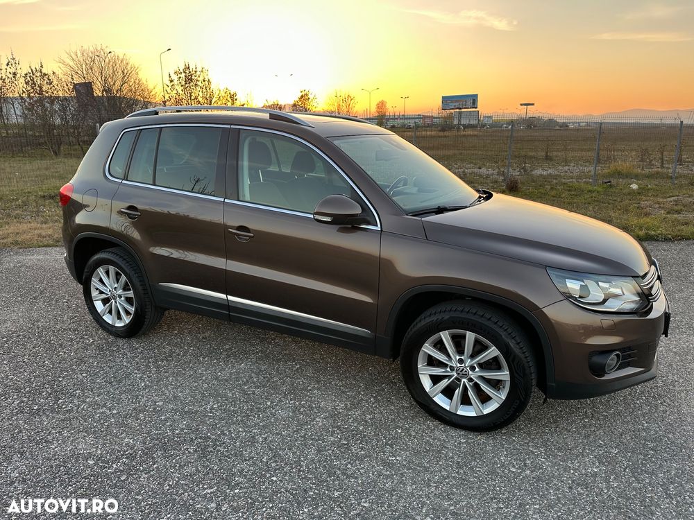Volkswagen Tiguan 2.0 TDI DPF 4Motion DSG Sport & Style - 3