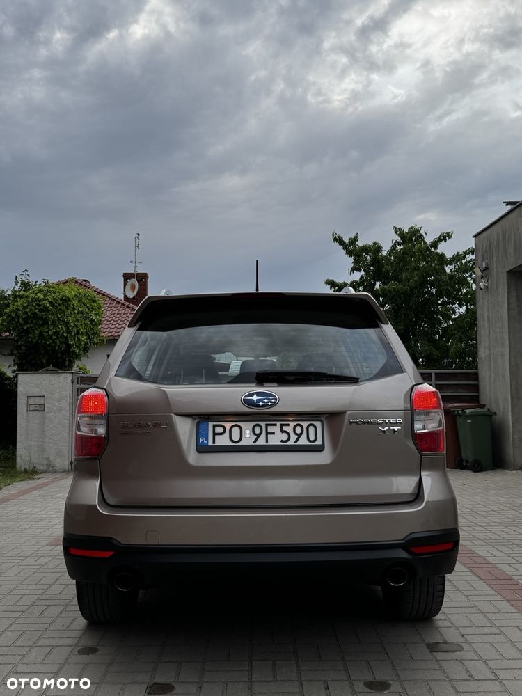 Subaru Forester 2.0XT Comfort Lineartronic - 4