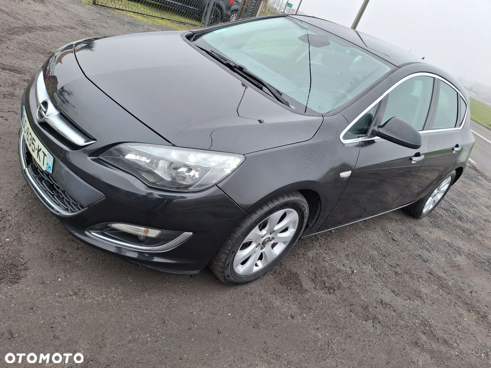Opel Astra 1.7 CDTI Cosmo - 4