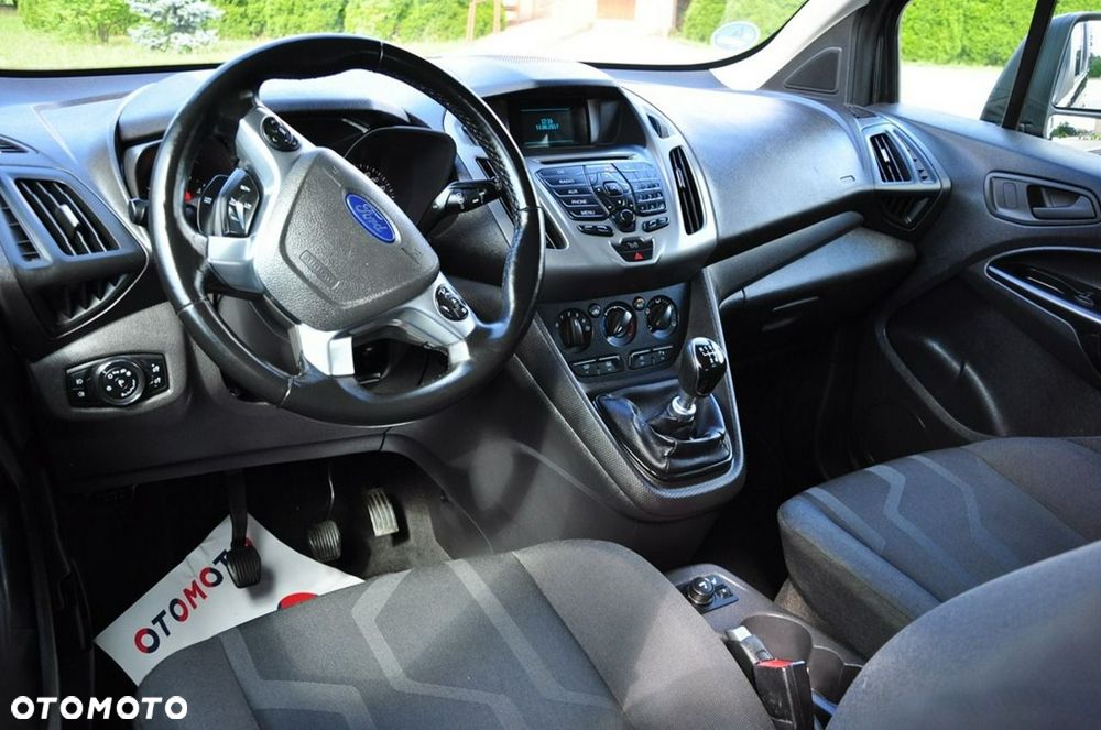 Ford Tourneo Connect - 37