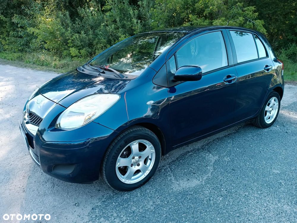 Toyota Yaris 1.33 VVT-i Sol - 1