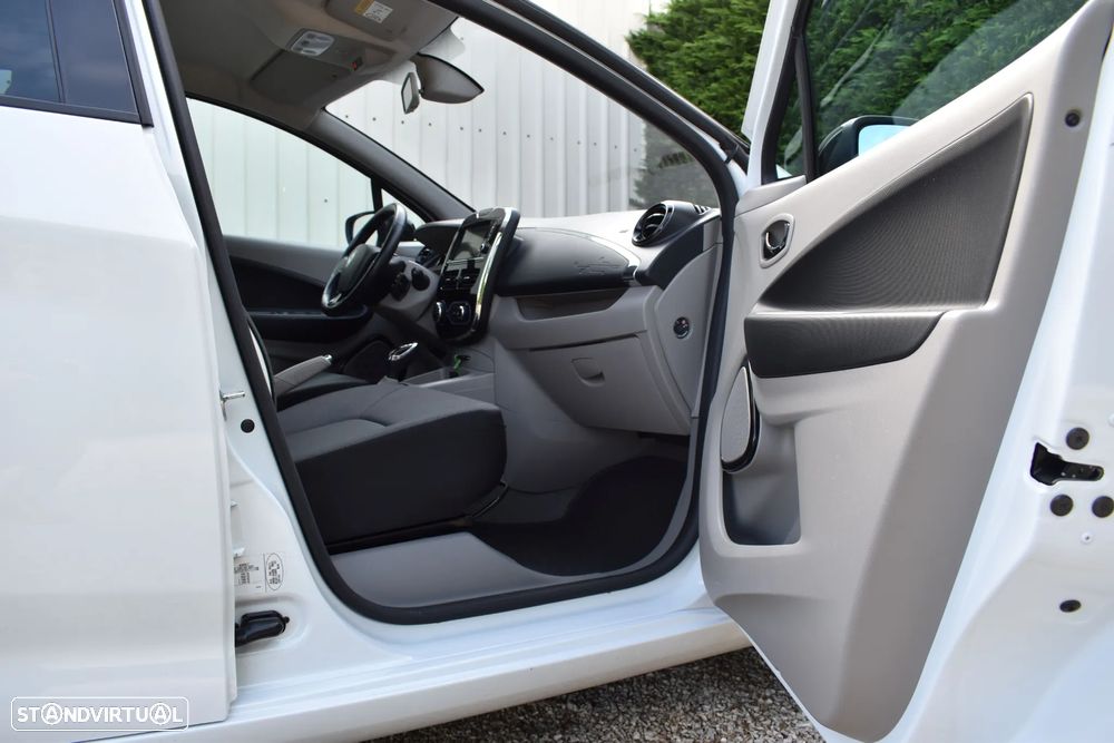 Renault Zoe (c/ Bateria) Life - 17