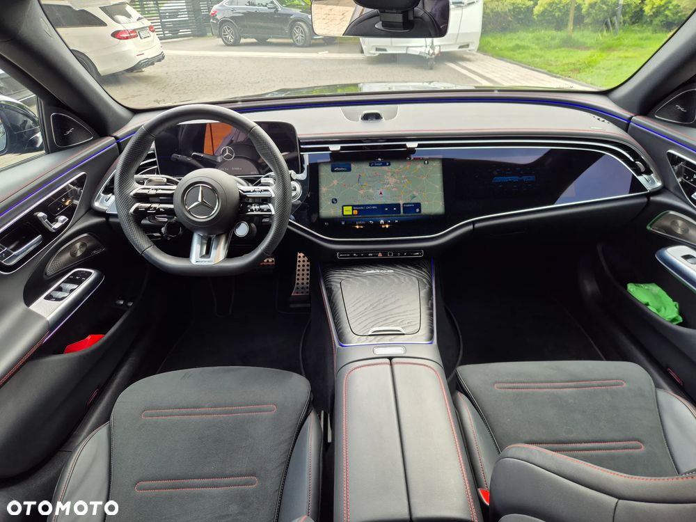 Mercedes-Benz Klasa E - 32