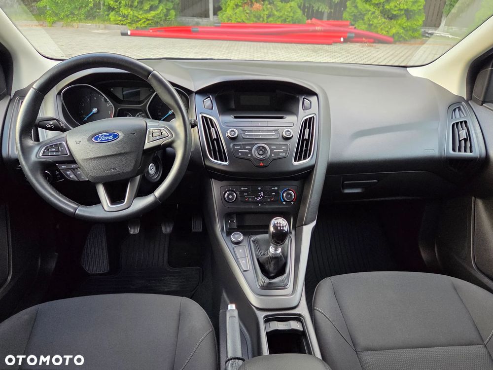 Ford Focus 1.0 EcoBoost Trend - 13
