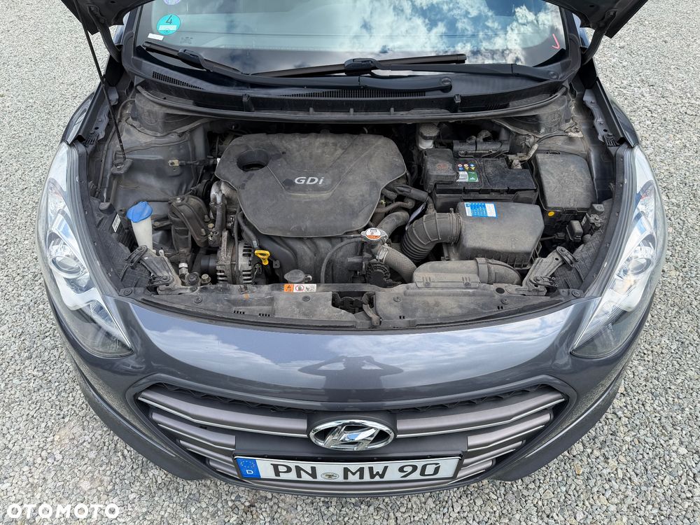 Hyundai i30 blue 1.6 GDI Trend - 39