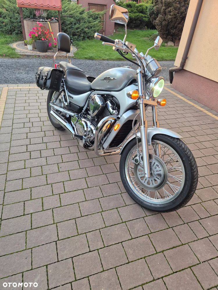 Suzuki VS - 7