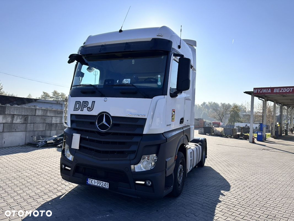 Mercedes-Benz Actros