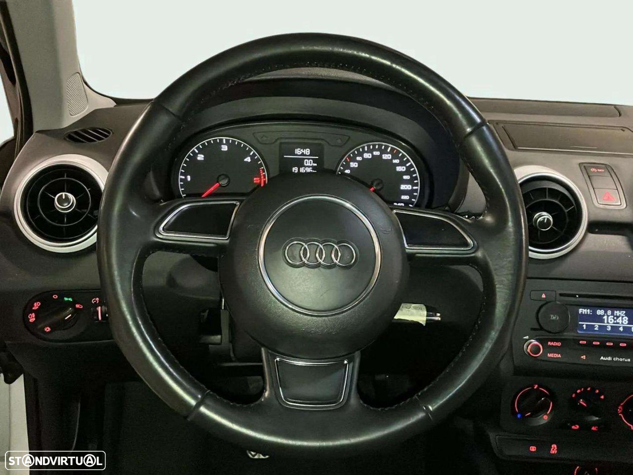 Audi A1 Sportback 1.6 TDI S-line - 10