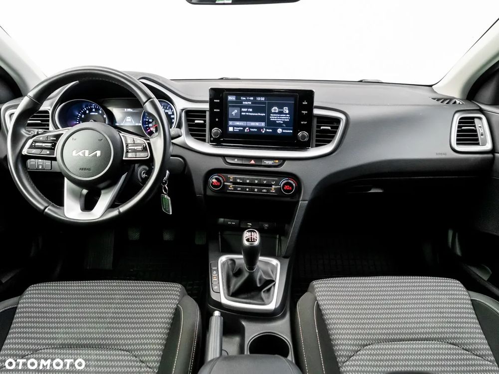 Kia XCeed 1.5 T-GDI M - 19