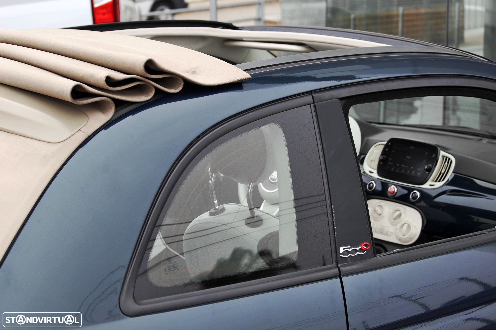 Fiat 500C 1.0 Hybrid Lounge - 18