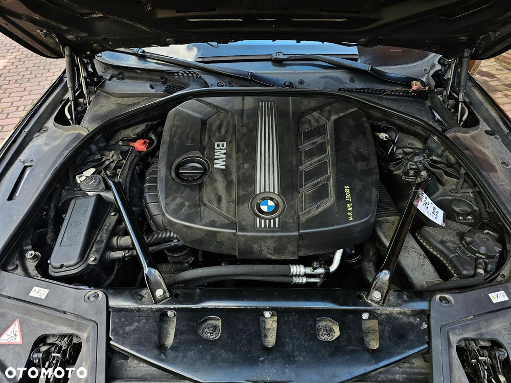 BMW Seria 5 - 32