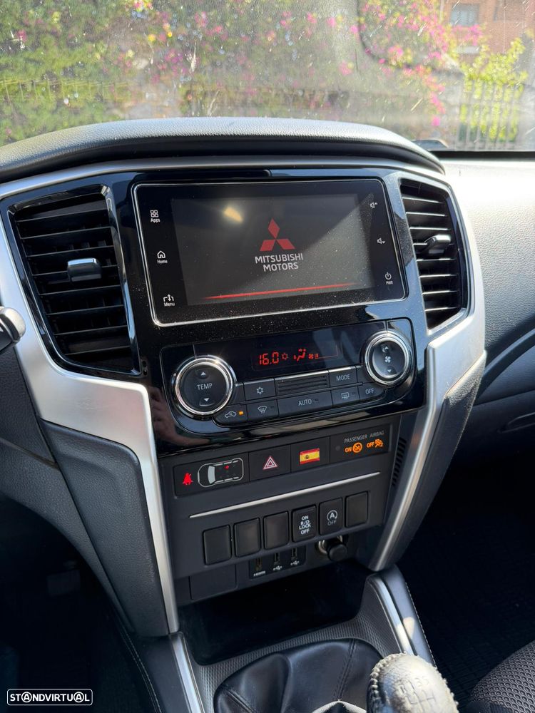 Mitsubishi L200 2.3 DI-D Strakar Space Cab Connect Edition 4WD - 8