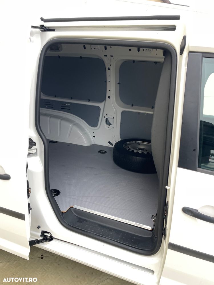 Volkswagen Caddy Maxi 2.0TDI - 27