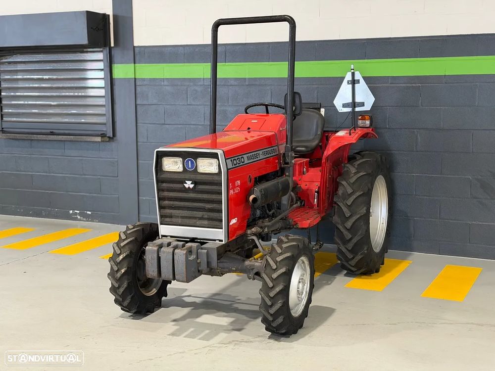 Massey Ferguson 1030 4RM