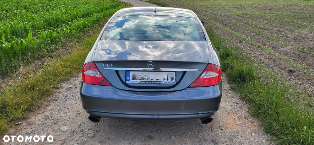 Mercedes-Benz CLS - 6