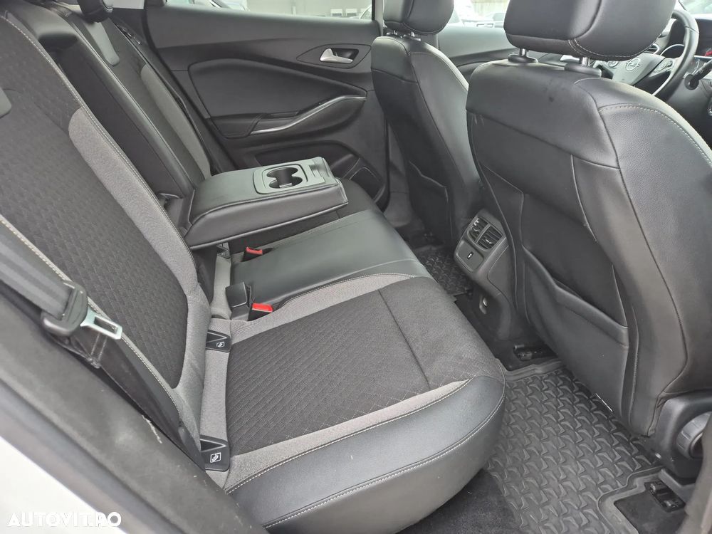 Opel Grandland X 1.6 Turbo START/STOP Aut. Ultimate - 21