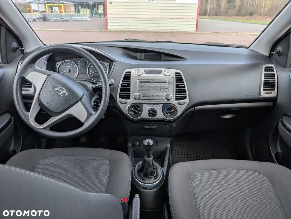Hyundai i20 1.2 Classic EU5 - 11