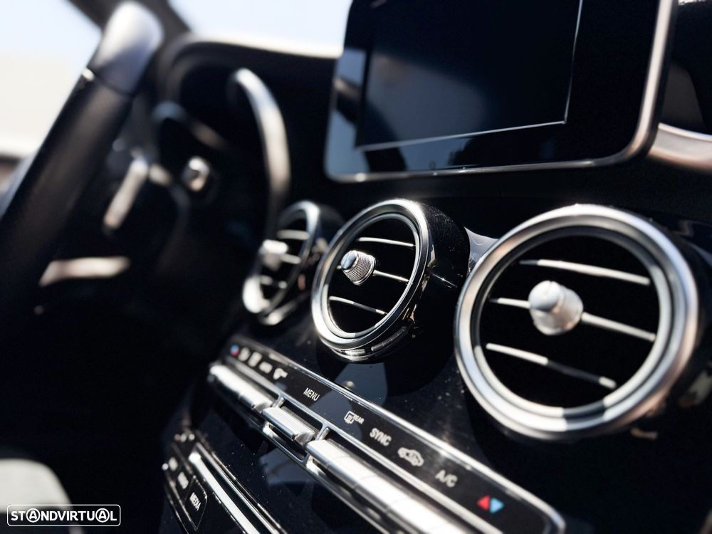 Mercedes-Benz GLC 250 d Coupé AMG Line 4-Matic - 34