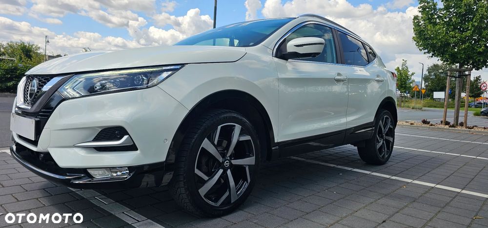 Nissan Qashqai 1.6 DCi Xtronic N-Connecta - 14