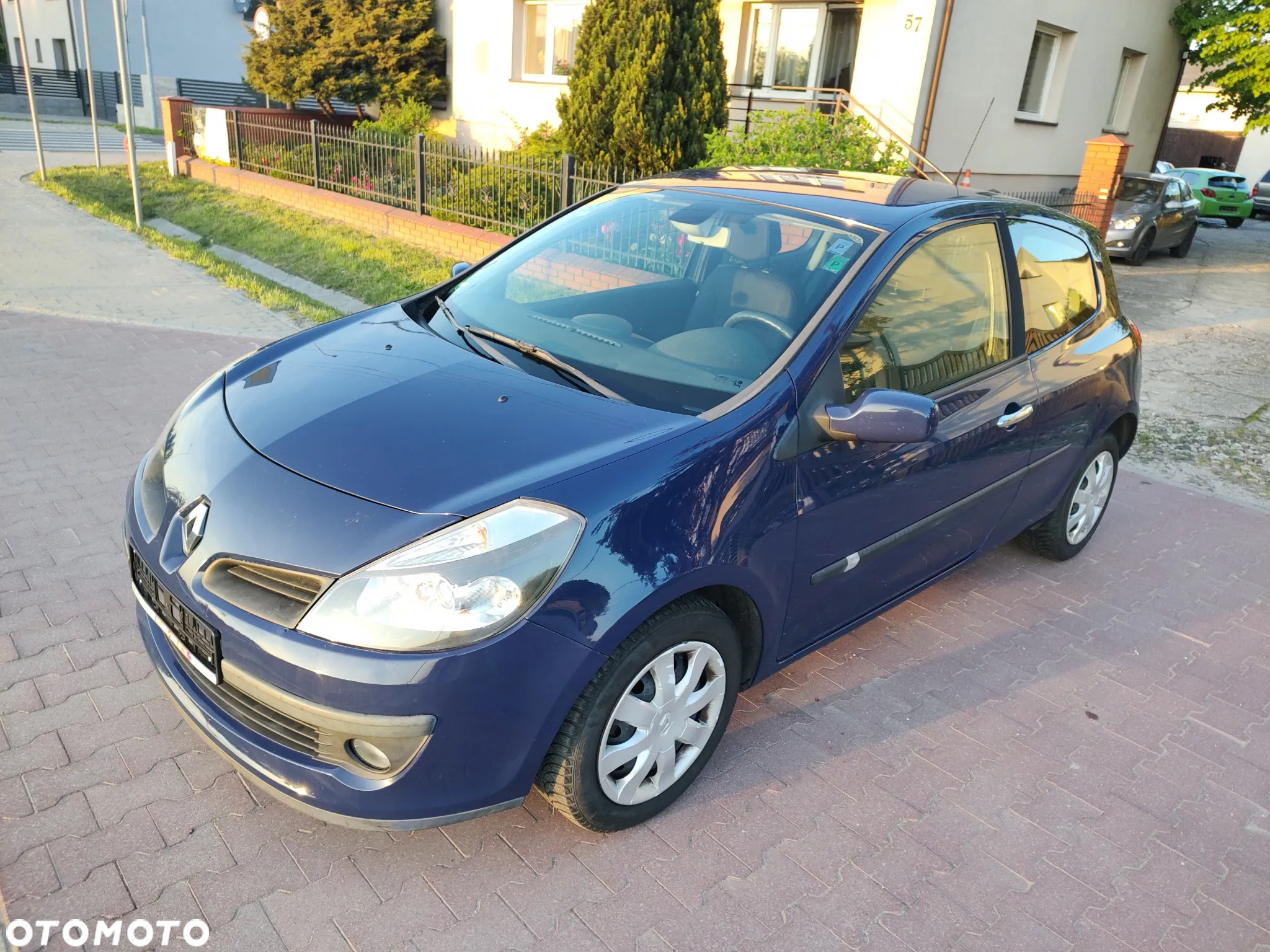 Renault Clio 1.2 TCE Authentique - 8