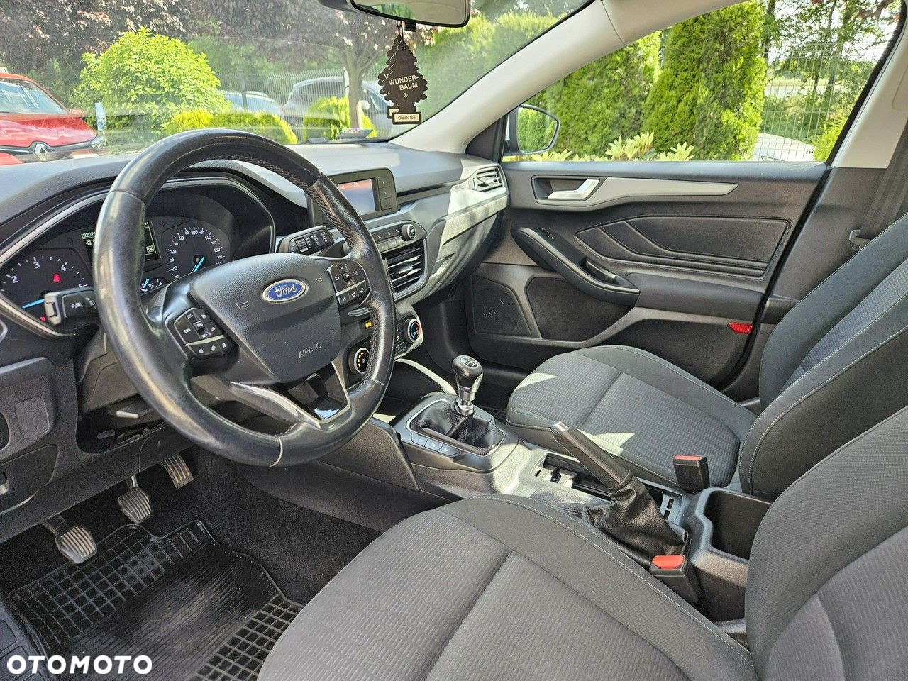 Ford Focus - 16