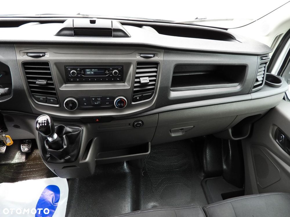 Ford TRANSIT CHŁODNIA KONTENER 0*C 8 PALET TEMPOMAT BLIŹNIACZE KOŁA KLIMATYZACJA  130KM - 35
