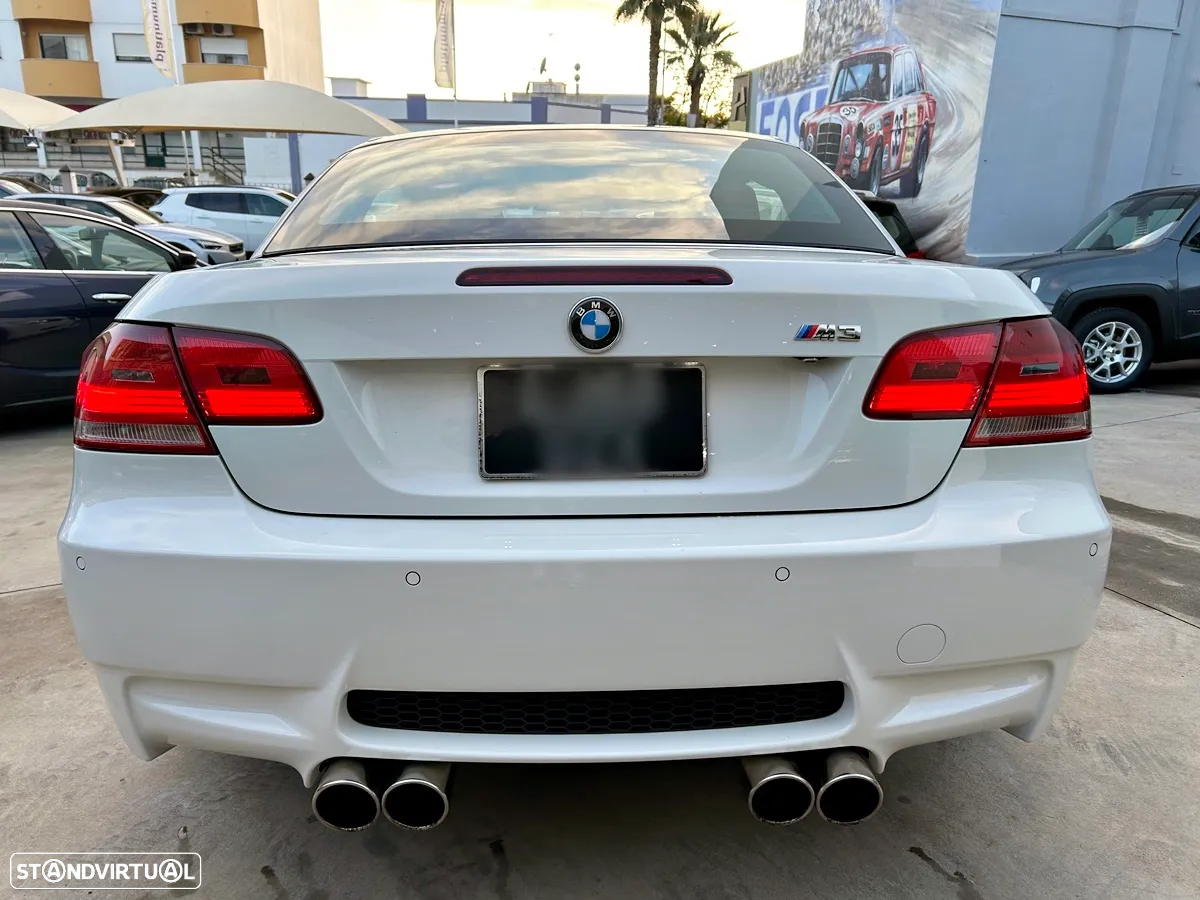 BMW M3 Auto - 4