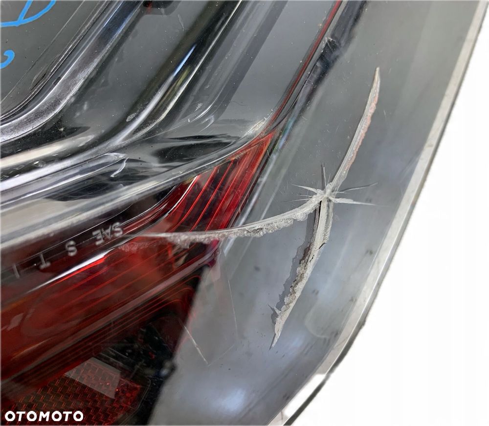 A2 LAMBORGHINI HURACAN LAMPA PRAWA TYLNA TYŁ EU 4T0945096 - 12