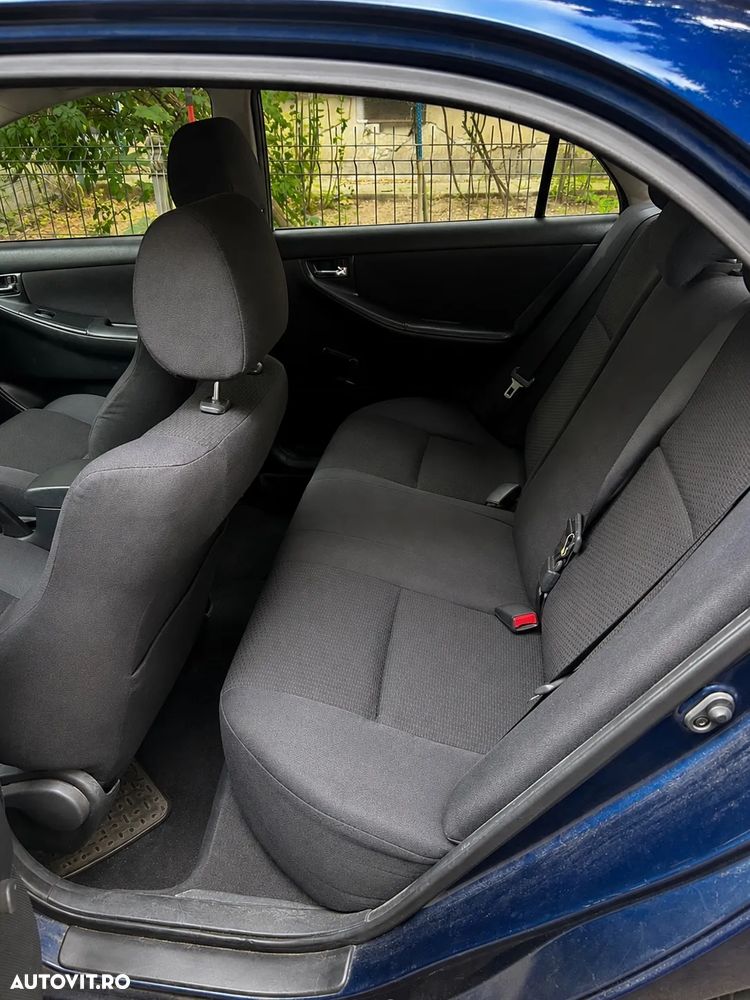 Toyota Corolla 1.4 Sdn. Limited - 6