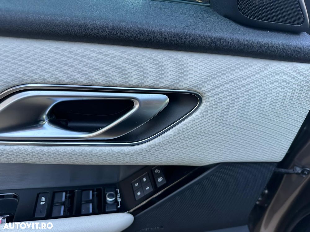 Land Rover Range Rover Velar 2.0 R-Dynamic - 17
