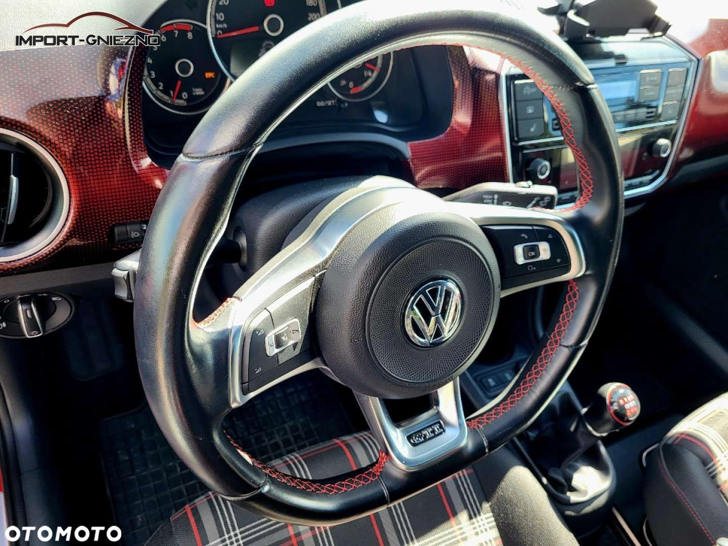 Volkswagen up! - 11
