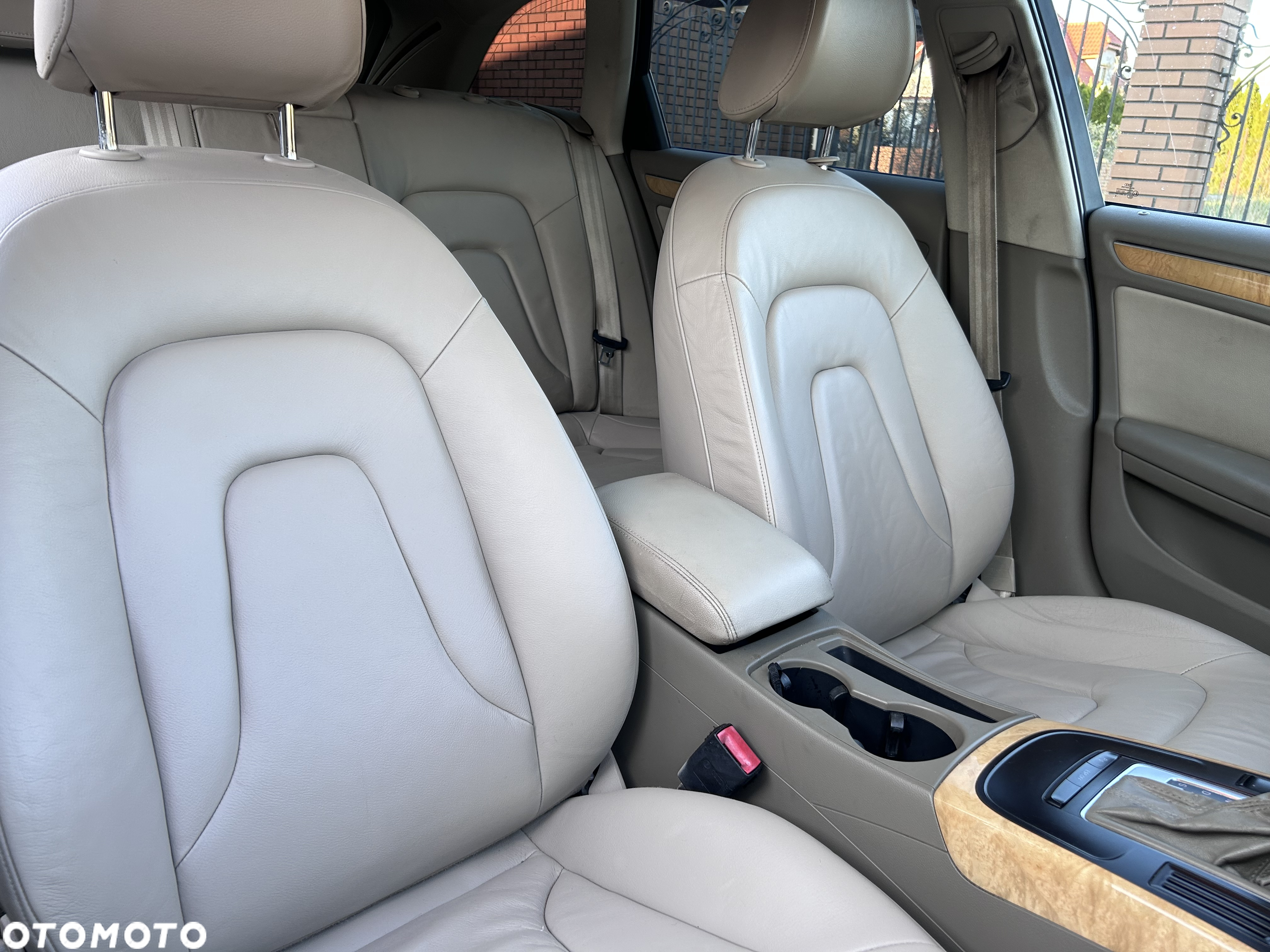 Audi A4 Avant 2.0 TDI DPF multitronic S line Sportpaket - 33