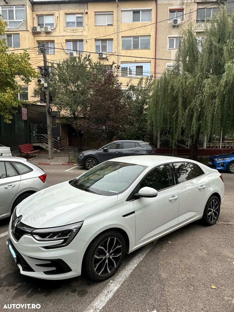 Renault Megane - 11