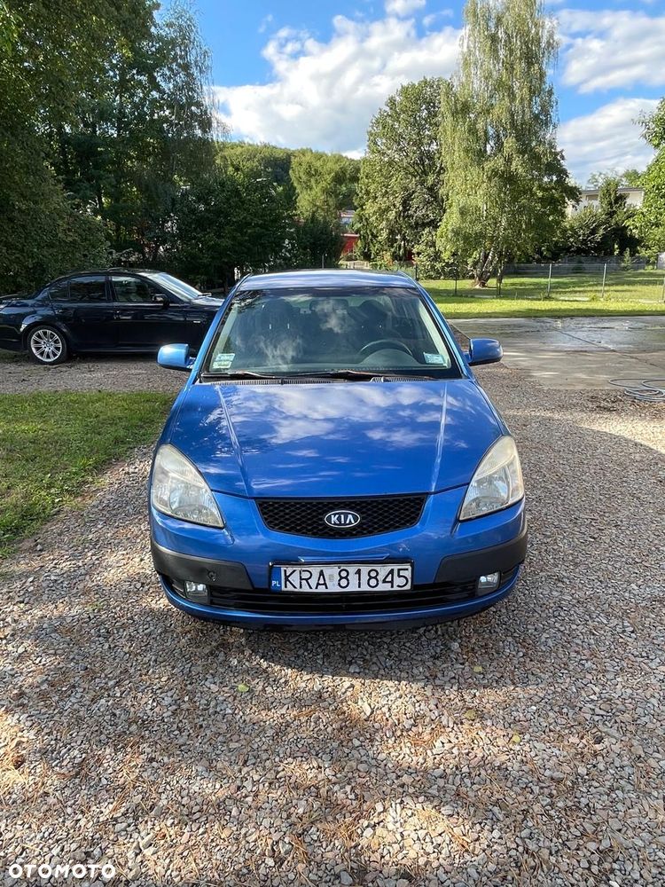 Kia Rio 1.4 Family - 1