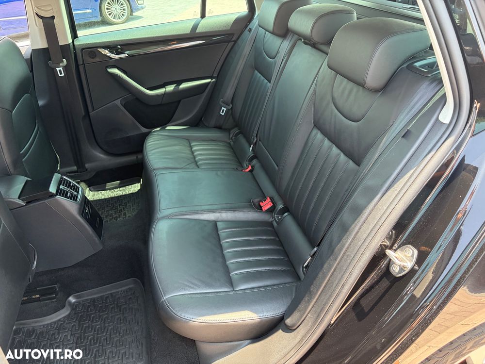 Skoda Octavia 1.6 TDI DSG Style - 9