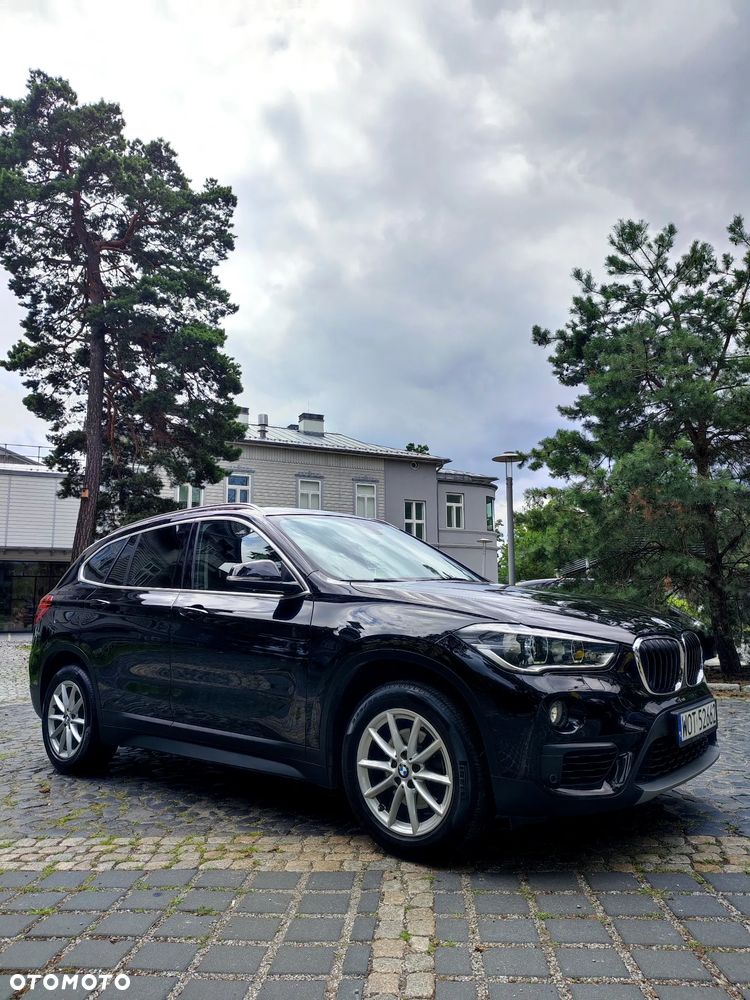 BMW X1 sDrive18i xLine - 3