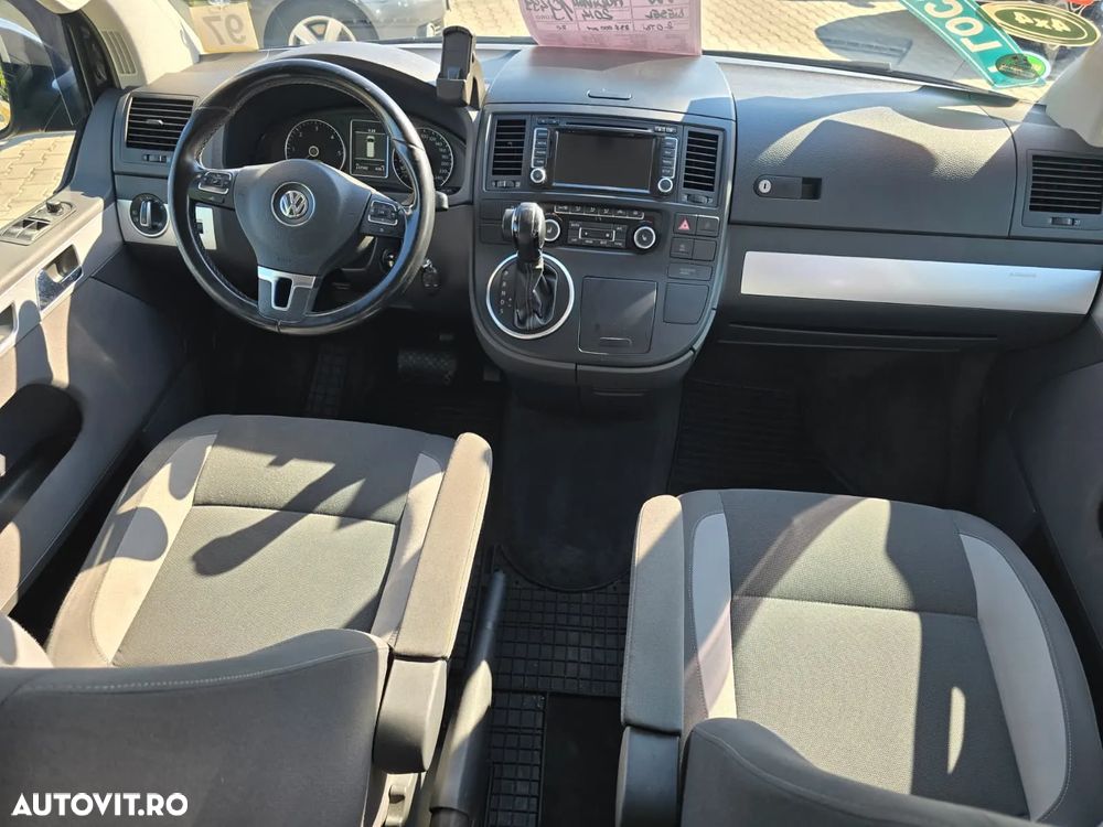 Volkswagen Multivan - 7