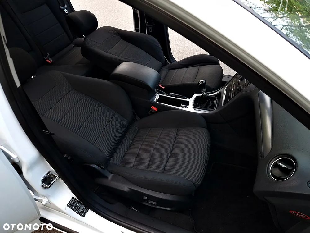 Ford Mondeo 2.0 TDCi Titanium - 40