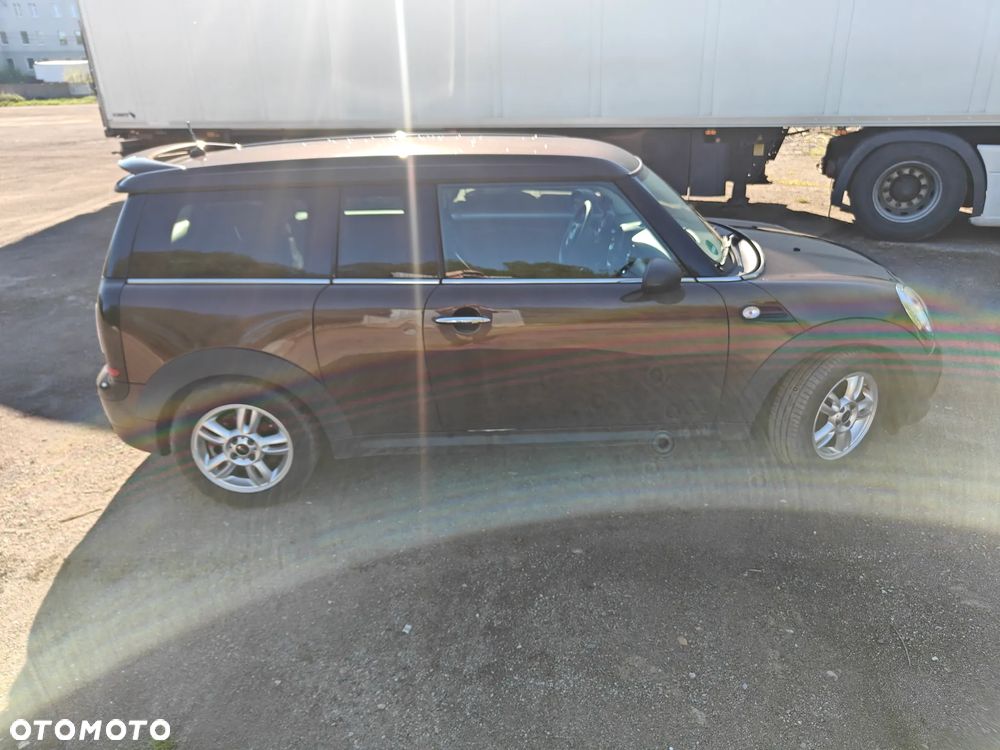 MINI Clubman One Soho - 4