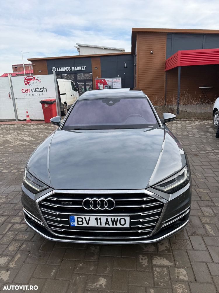 Audi A8 - 2