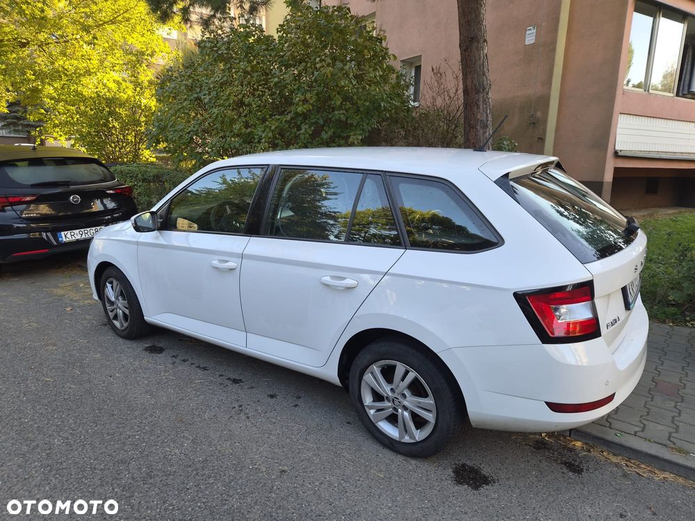 Skoda Fabia - 5