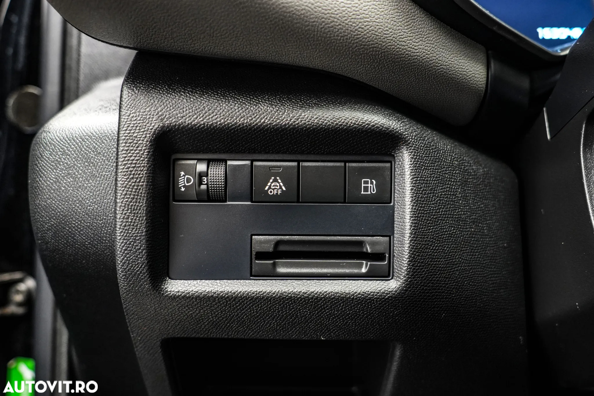 Citroën C5 Aircross 1.6 Hybrid FWD 225 EAT8 Shine - 27
