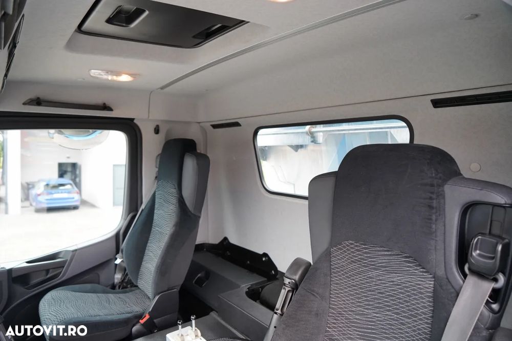 Mercedes-Benz AROCS 3243 / 8x4 / BASCULANĂ 20mc / BASCULANĂ SPATE / EURO 6 / PNEURI 100% / ÎNCĂRCARE: 19.500 KG / HIDROCLAP - 28