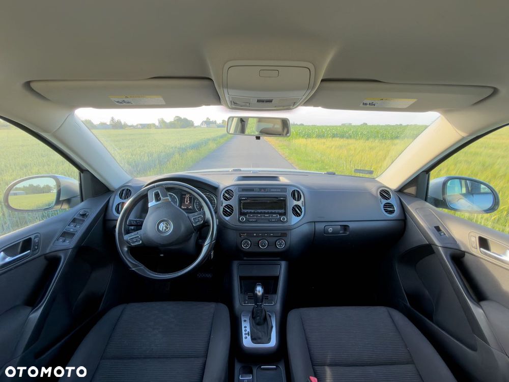 Volkswagen Tiguan - 6