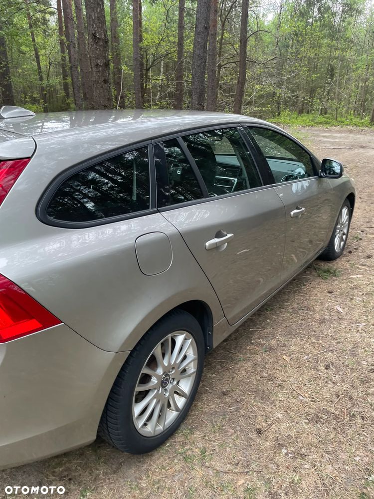 Volvo V60 D2 Edition - 2